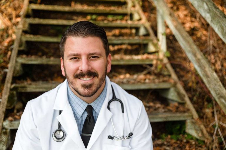 Young Vet Sets Up Full-Service Practice