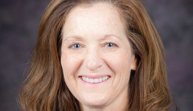 Dr. Bonnie Rush is named K-State veterinary dean