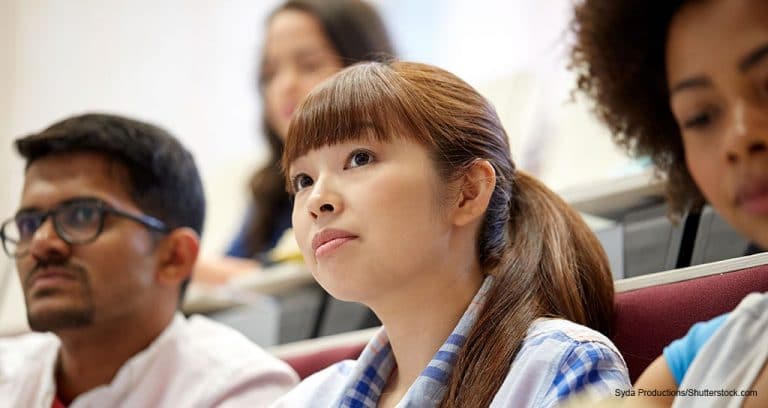 Veterinary school applicants soar by 19%