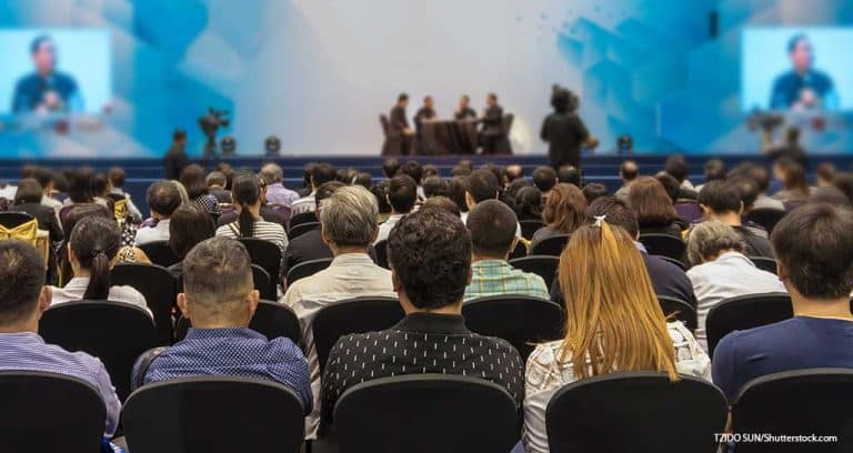 AVMA Delegates to Debate Raw Food Diets