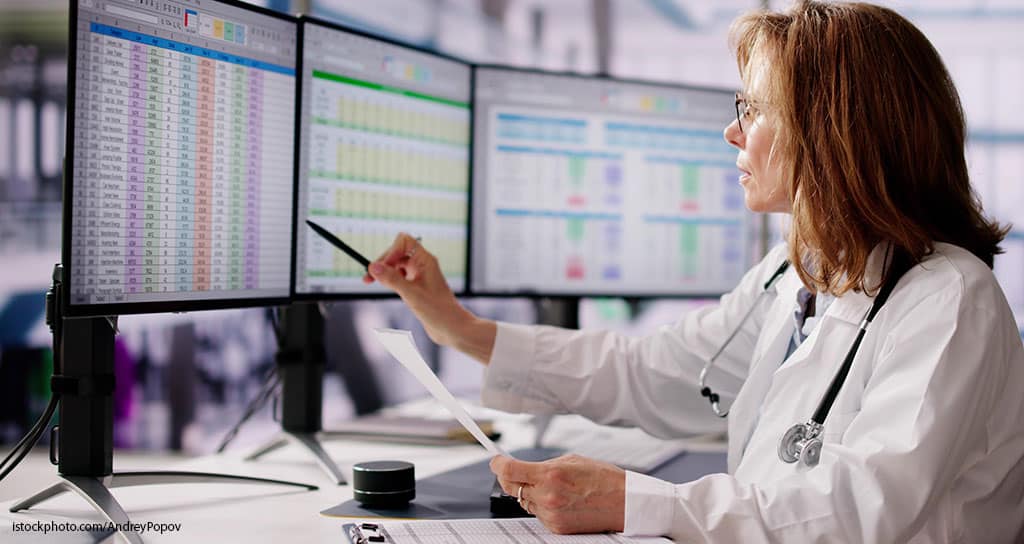 8 Ways to Avoid Cash Flow Problems at Your Veterinary Clinic - Featured Image