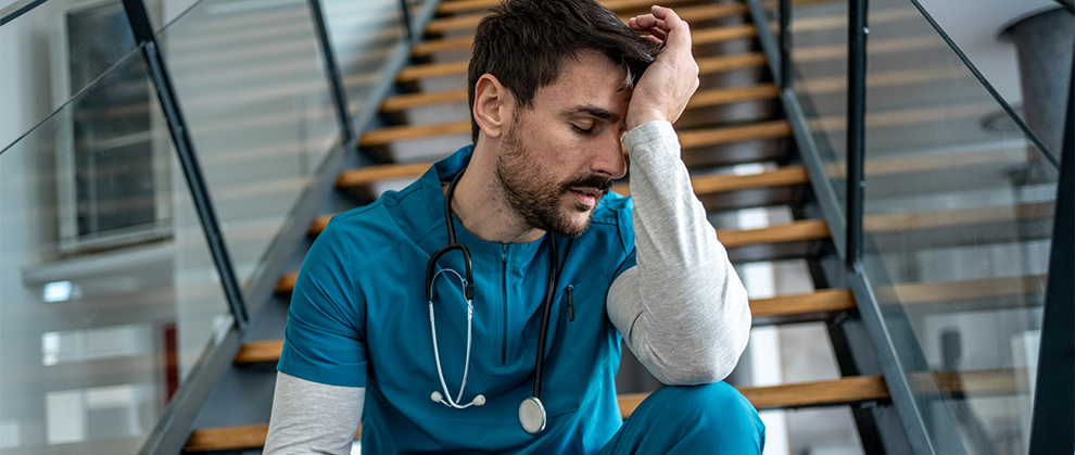 Drugs, Alcohol, and Veterinary Employer Responsibility - Featured Image