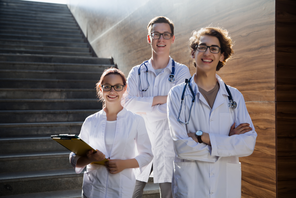 Nominations Open for Veterinary Leadership Program - Featured Image